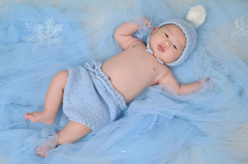 保山宝宝吐奶黄色